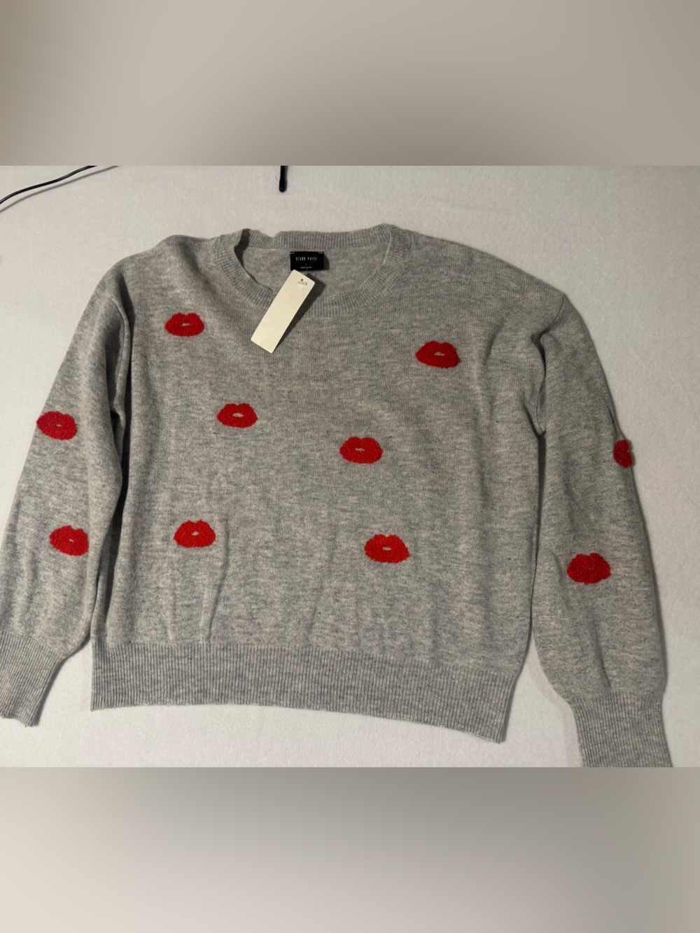 NWT Blank Paige Gray Crewneck Sweater with Red Lip Motif